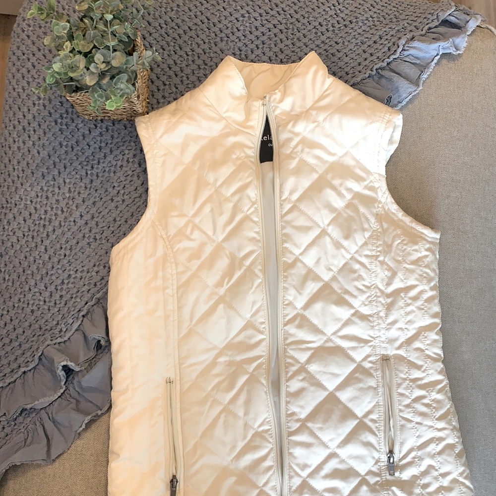Relativity Vest